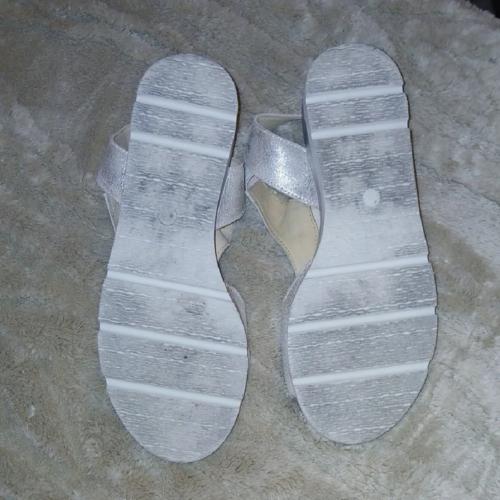 Me Too Women's Silver Sandals